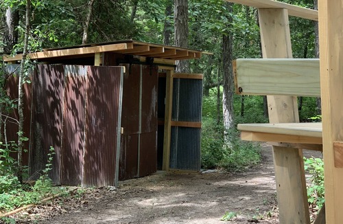 Florence RV Rental | Romantic glamping site with views of the lake.