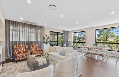 Green Point House | Ruby Lodge by Coast Hosting