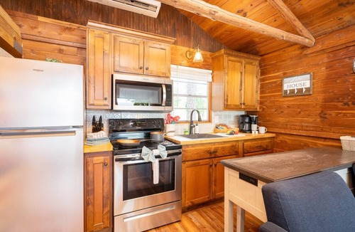 Hemphill Cabin | Rustic Cedar Waterfront Cabin 7 on Toledo Bend