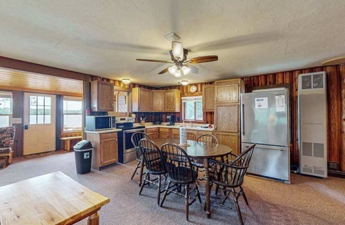 St Germain House | Rustic Cozy lakefront Cabin with dock, fire pit, gas grill, W/D & quiet location
