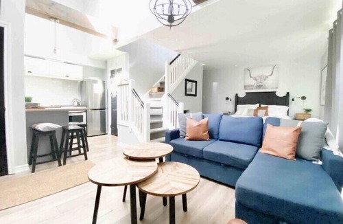 Craigleith House | Rustic Loft at Blue