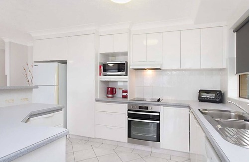Tugun Apartment | Seacrest 2 - Absolute Beachfront Tugun