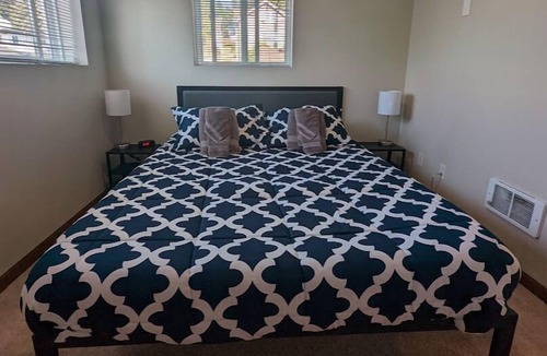 South Delridge House | Seattle Vacation Home: West Seattle 3 bedroom home in great location
