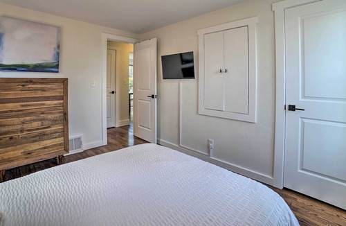 Roxhill House | Seattle Vacation Rental ~ 8 Mi to Downtown