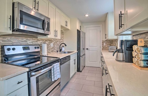 Roxhill House | Seattle Vacation Rental ~ 8 Mi to Downtown