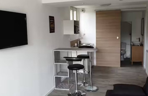 Cuissai Apartment | Self-contained studio at the edge of Ecouves
