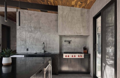 Ledbetter House | Serene Luxury Escape | Private+Soaking Tub+2 Kings