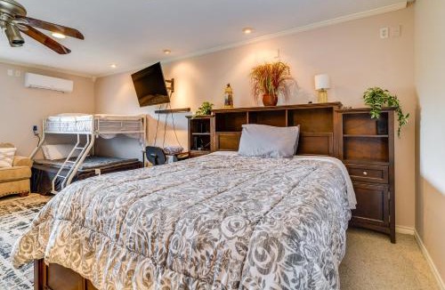 Wimbledon Falls Apartment | Shared Game Area! Tomball Apt 7 Mi to Downtown