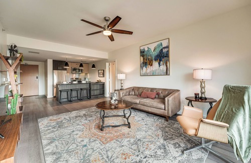 Springfield Condo | Shop, Dine & Explore: Gem 7 Mi to Dtwn Springfield