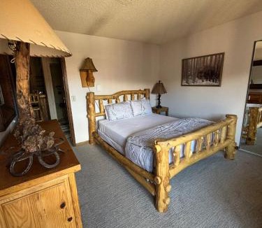 Winter Park Apartment | Silverado II Resort & Event Center