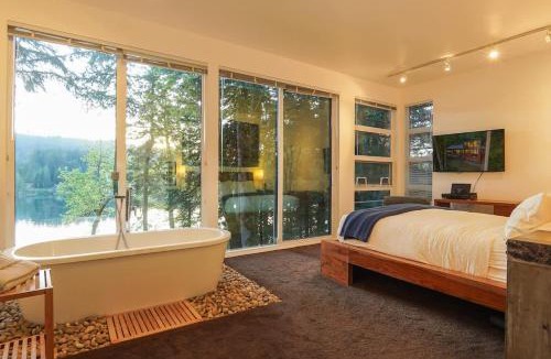 Maple Falls House | Silvermere