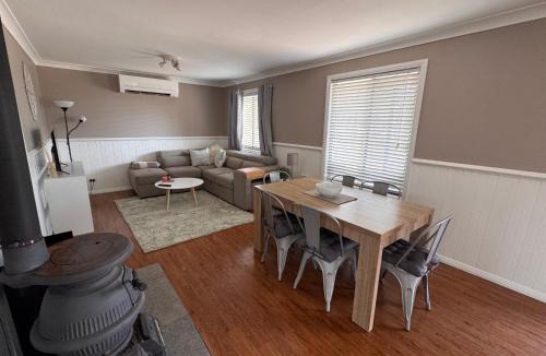 Maison Dieu Cabin | Singleton Rose Cottages