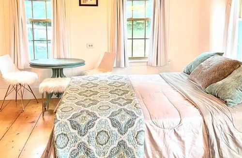 Moscow Other | Ski Stowe from The Lonely Goat Modern Farmhouse
