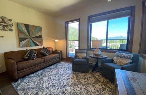 Mountain House House | Slopeside 2770A by SummitCove Lodging in Colorado