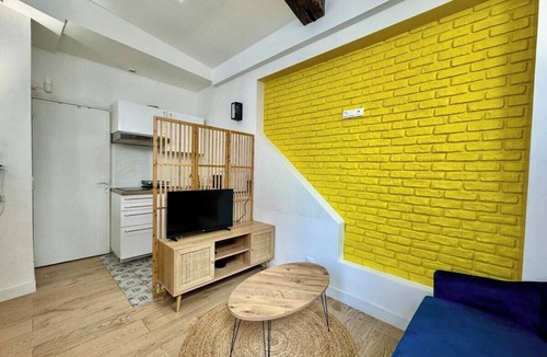Quartier Vieux Marche-Cathedrale Apartment | Sofia : Studio confortable en RDC au coeur de la ville de Rouen.