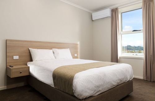Somerset Hotel | Somerset Hotel