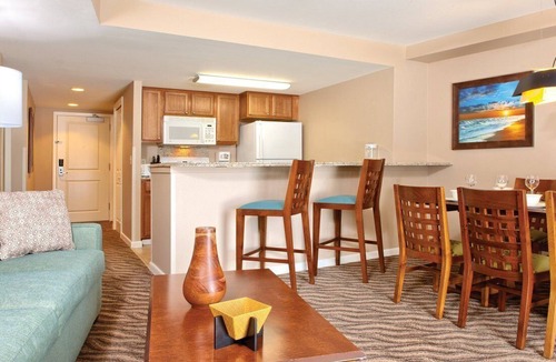 Waikiki Resort | Spacious 2-BR/2-bath suite with full kitchen & living room, minutes from beach
