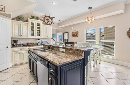 Bel Air House | Spacious Beach House Walk to Beach Sleeps 12