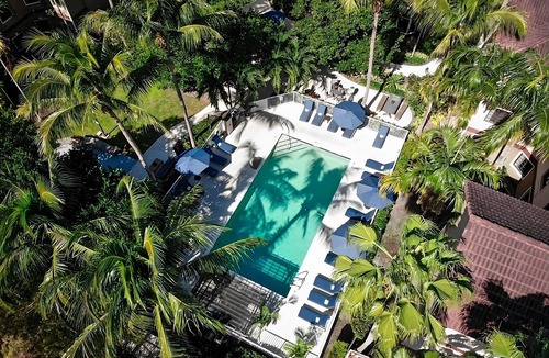 Plantation Apartment | Spacious Good-Value Suite w/Kitchen! FREE Breakfast, Outdoor Pool!