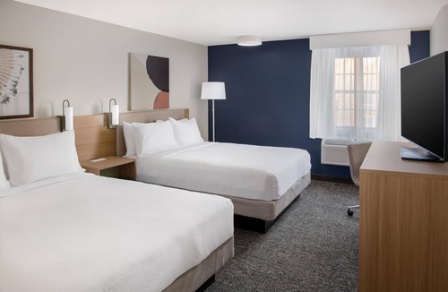 St. Robert Hotel | Spark by Hilton St. Robert Fort Leonard Wood