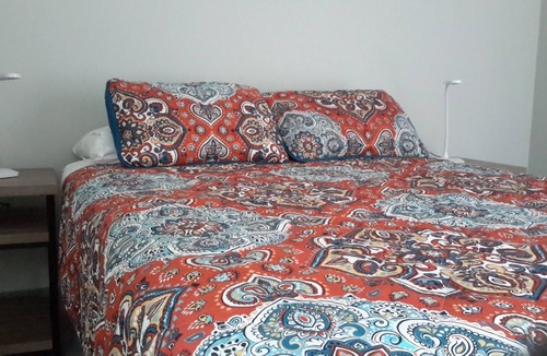 Sandusky South House | Spartan Accommodations - SuperHost 4.89 Rating - Price includes Cleaning & Tax!