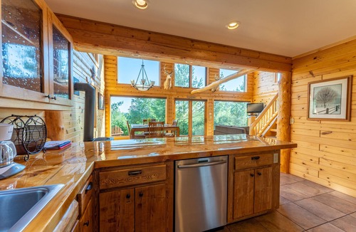 Ely House | Specials! - Bright & Serene Private Cabin Overlooking Shagawa Lake; WiFi ;Dock.