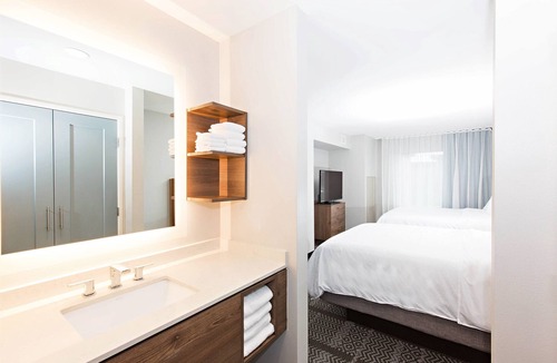 Thornton Hotel | Staybridge Suites Denver North - Thornton by IHG