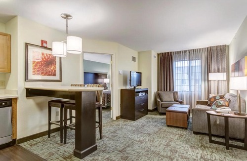 O'Fallon Hotel | Staybridge Suites O'Fallon Chesterfield by IHG