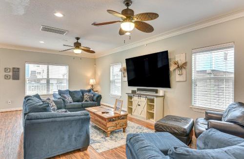Surfside Beach House | Steps to Surfside Beach: Large Group Gulf Retreat