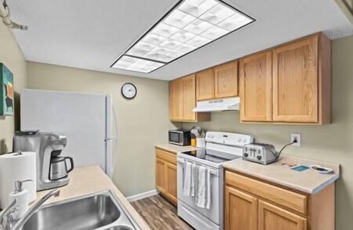 Stowe Area Apartment | Stowe Chalet - 3BR with In Unit Sauna