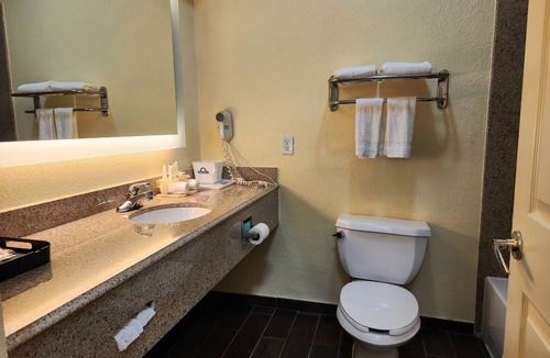 Pasadena Hotel | Studio 6 Suites – Pasadena, TX