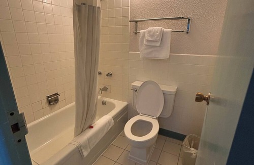 Sterling Hotel | Studio Apartments