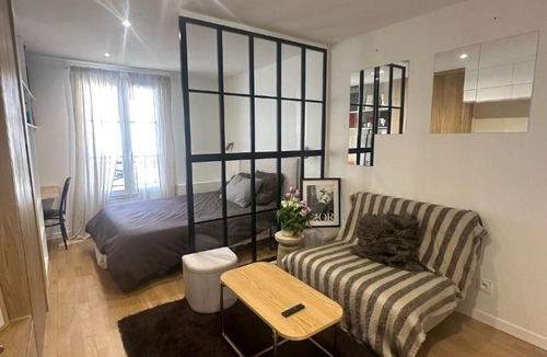 Ternes Apartment | Studio champs Elysée