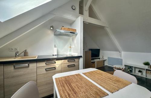 Lorient Apartment | Studio Cocoon - Calme et confortable