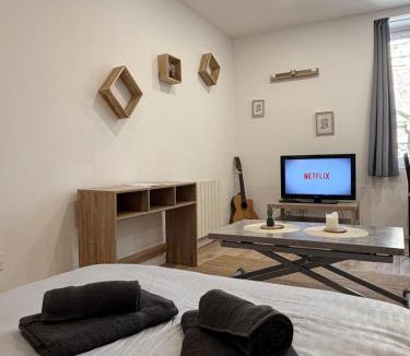 Guingamp Apartment | Studio Cosy - proche du centre ville