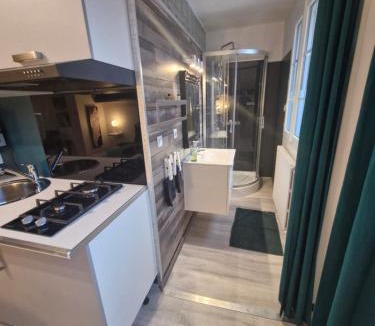 Saint-Germain-du-Corbeis Bed & Breakfast | Studio et chambres d'hôtes les nuits de Gesnes
