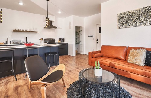 White Salmon Apartment | Studio located downtown White Salmon, Suite 1 at The Iconica
