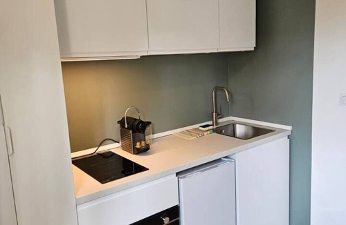 Universite Apartment | Studio on Campus 1 with free parking