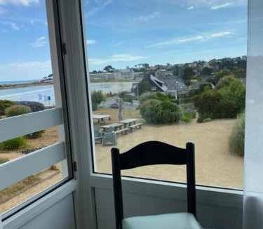 Trevou-Treguignec Apartment | Studio piscine et vue mer
