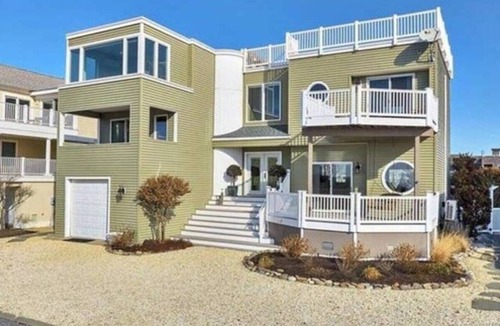 Harvey Cedars House | Stunning Bayfront Home in Harvey Cedars, LBI