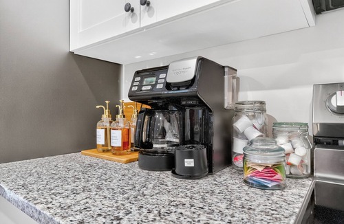 Lincoln Village House | Stylish 4-Bedroom Home with Modern Living Spaces