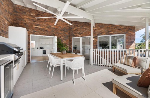Maroochydore Apartment | Stylish & Central Coastal Apartment