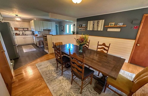 Manchester Center Apartment | Sunrise Surprise spacious, great for entertaining