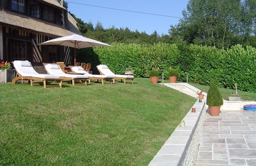 Saint-Martin-aux-Chartrains Villa | Superb Villa with pool, near Deauville former cider mill
