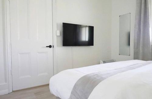 Bathurst House | The Modern Victorian 200 metres from CBD