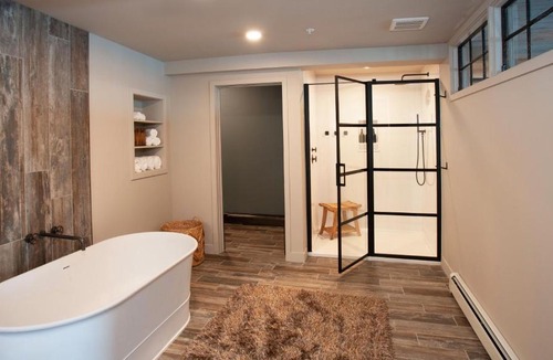 East Hillside Apartment | The Njörd