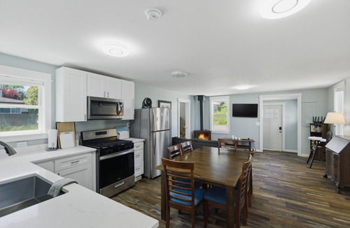 Retsil House | The Quacker Jack - Dog friendly, sleeps 8
