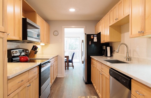 Quechee House | The Real Vermont All Seasons Get-Away Home - Part of Queche Lakes Country Club