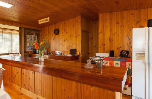 Langwarrin South Cabin | The Sixth Hole @Kanturk Country Retreat