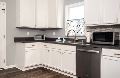 Lake Geneva House | Three Blocks from Paradise - Downtown Lake Geneva!